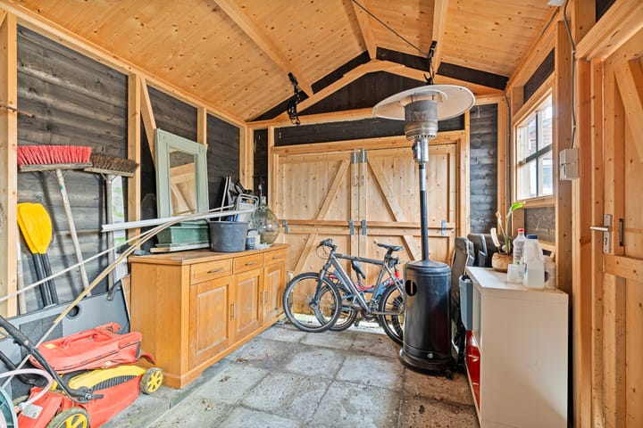 Foto 35 van Hoofdweg 266