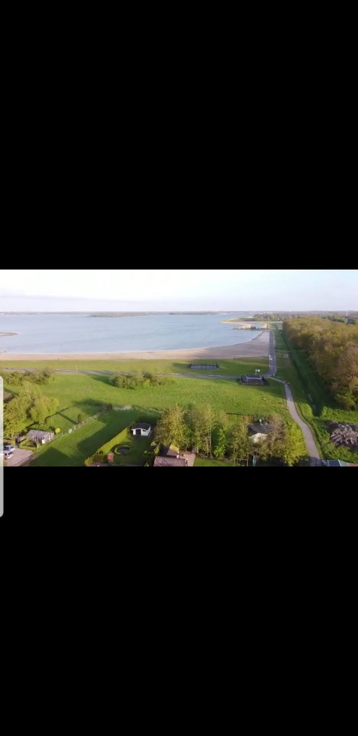 Foto 37 van Hoofdweg 266