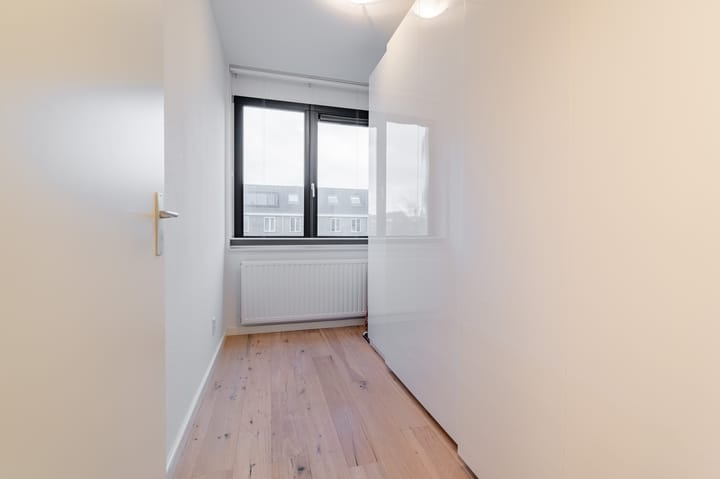 Foto 21 van Isisstraat 14