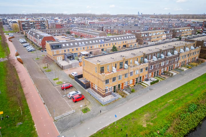 Foto 31 van Isisstraat 14