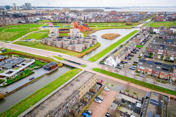 Foto 33 van Isisstraat 14