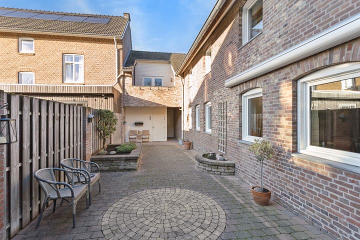 Foto 38 van Voerenweg 13-A