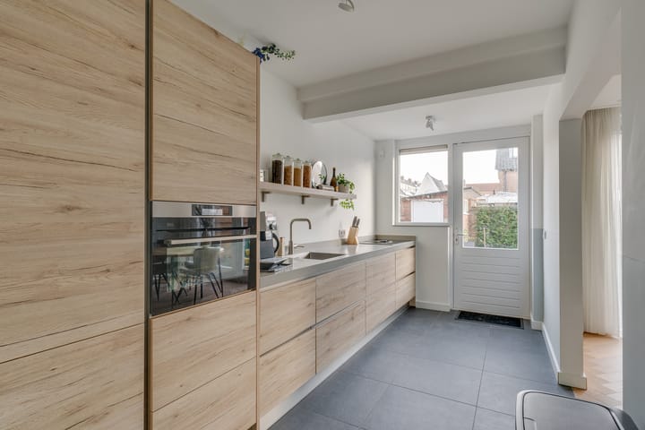 Foto 3 van Cort van der Lindenkade 13