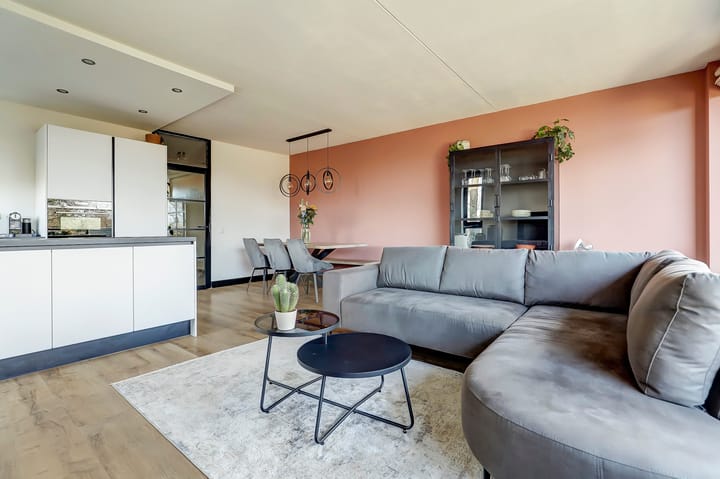 Foto 10 van Wetering 105