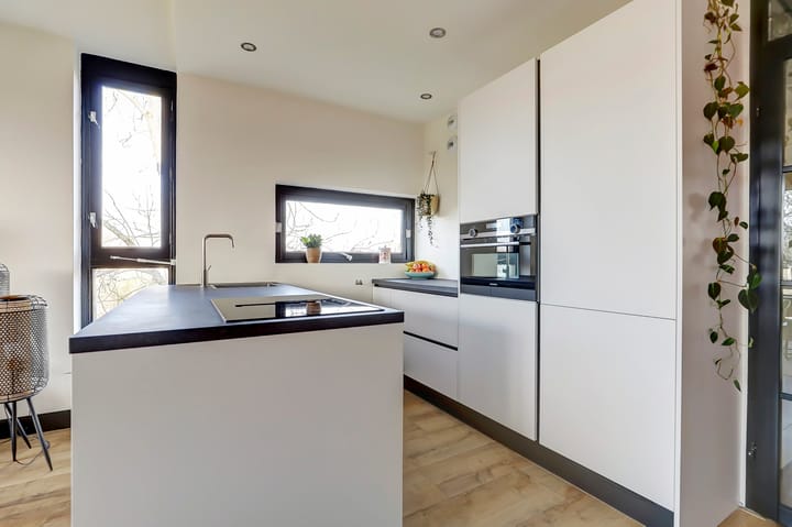 Foto 12 van Wetering 105