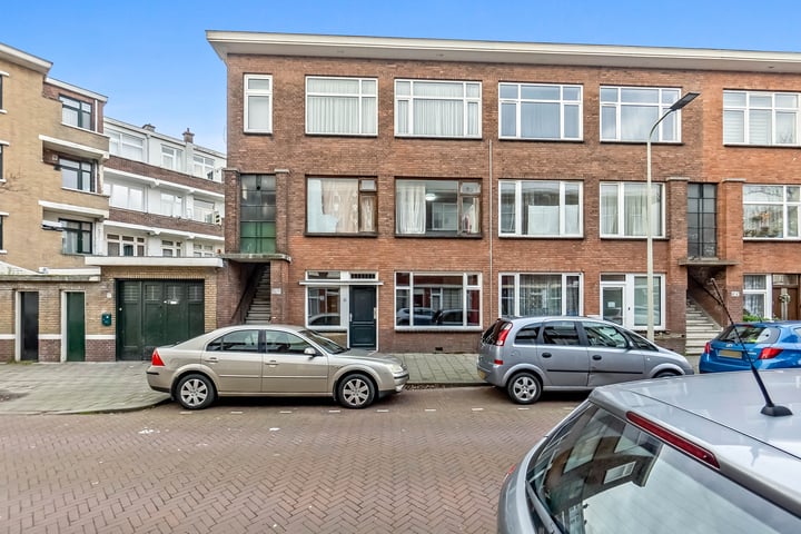 Bekijk foto 1 van Hadewichstraat 51