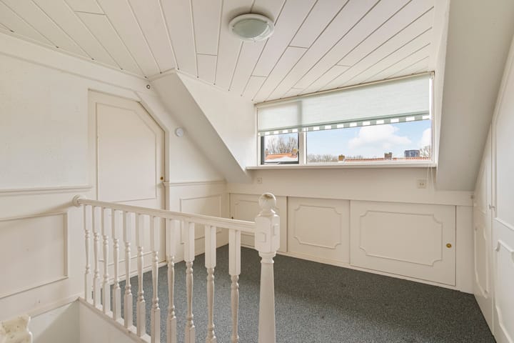 Foto 32 van Heuvelstraat 92