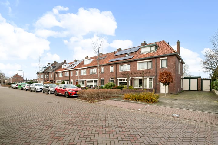 Foto 36 van Heuvelstraat 92