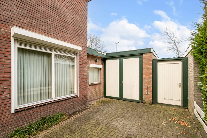 Foto 38 van Heuvelstraat 92