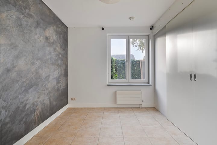 Photo 12 of Prof. Lorentzlaan 1-A