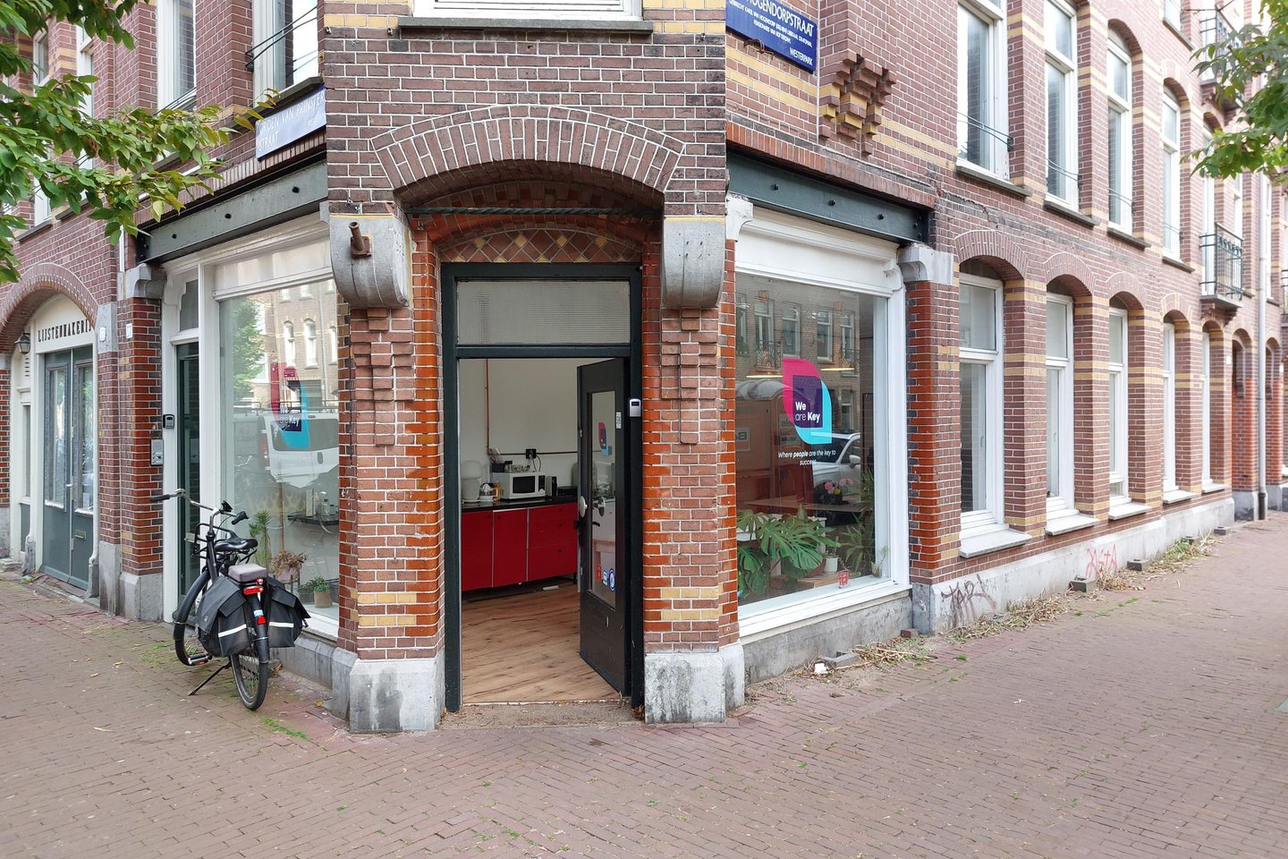 Bekijk foto 1 van Groen van Prinstererstraat 57-H