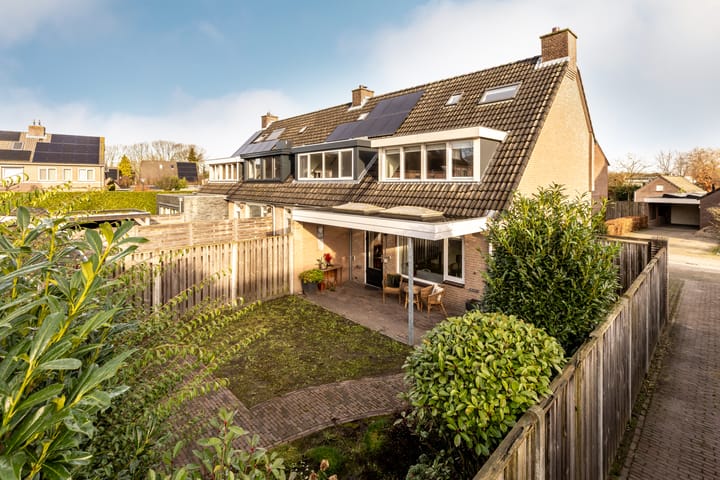 Foto 2 van Lijsterbes 1