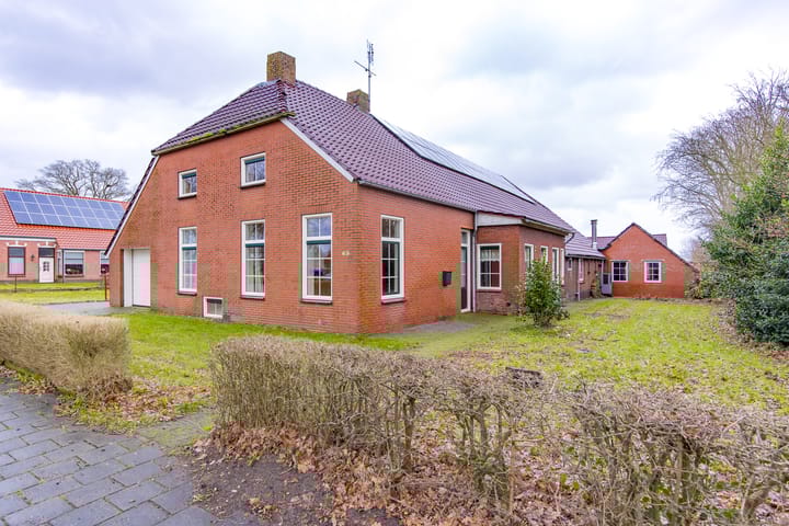 Photo 2 of Ter Apelkanaal Oost 65