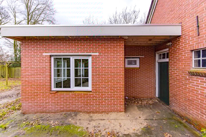 Photo 43 of Ter Apelkanaal Oost 65