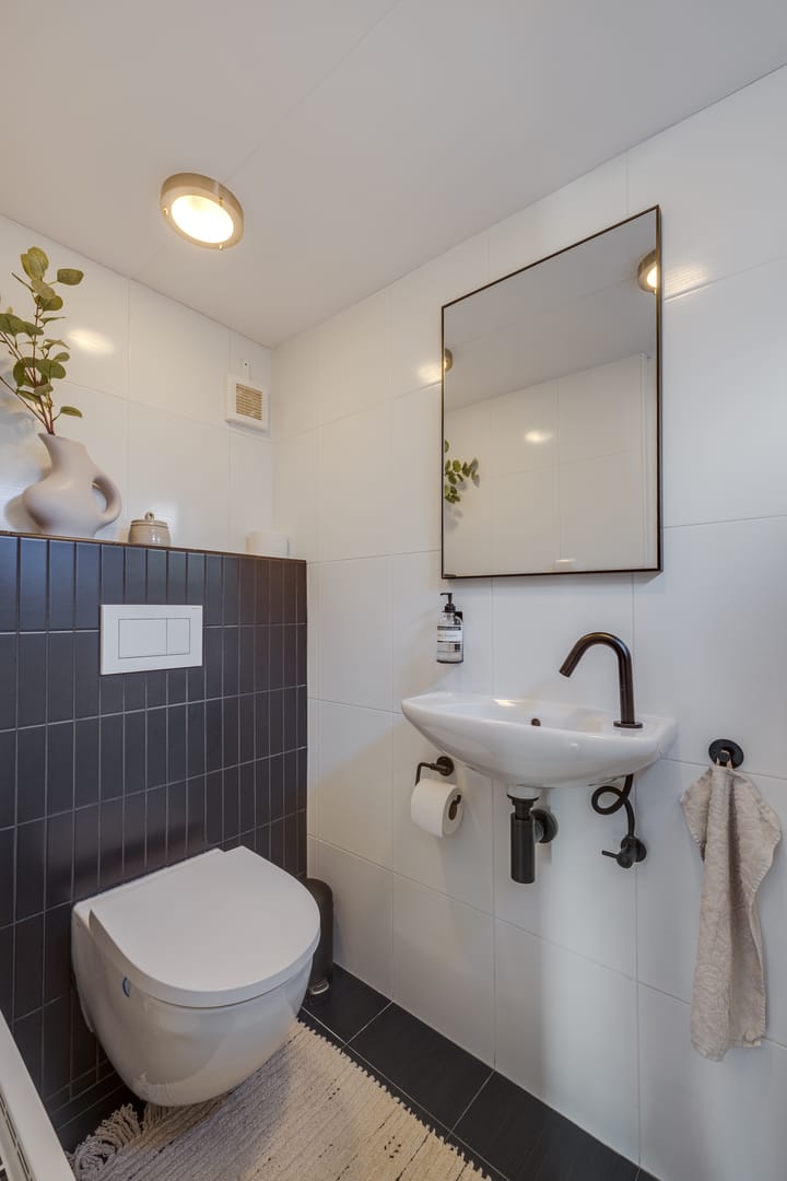 Photo 16 of Waardstraat 14