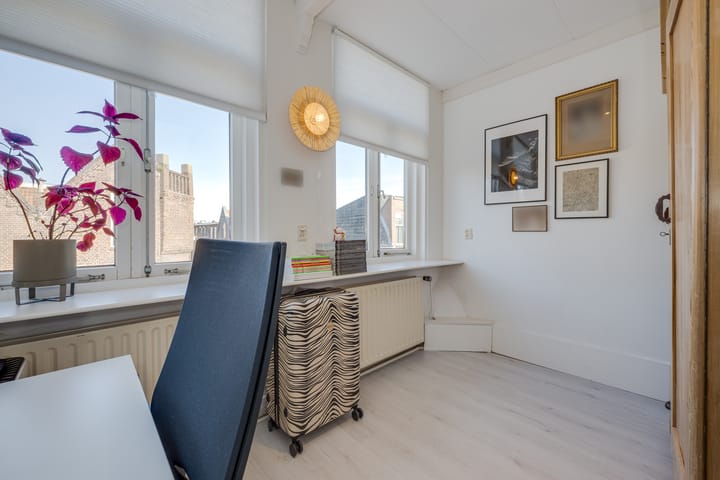 Photo 20 of Waardstraat 14