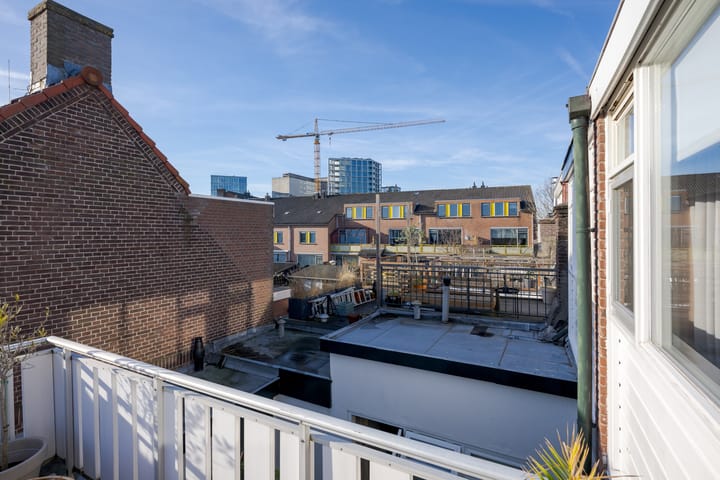 Photo 30 of Waardstraat 14