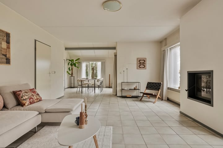 Foto 12 van Saturnus 25