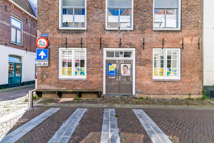 Bekijk foto 3 van Sint Janstraat 32