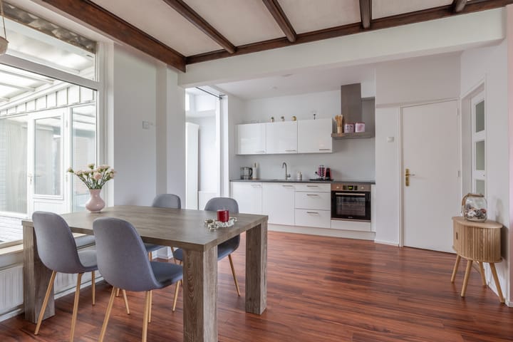 Foto 15 van Paulinastraat 77