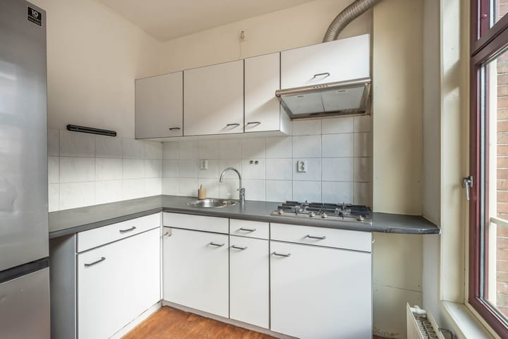 Photo 11 of Zeilstraat 50-1