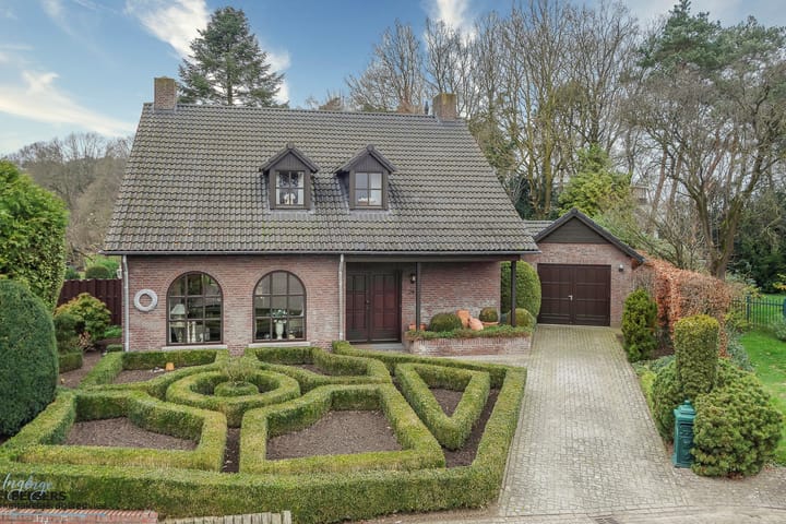 Foto 2 van Hoendercamp 26