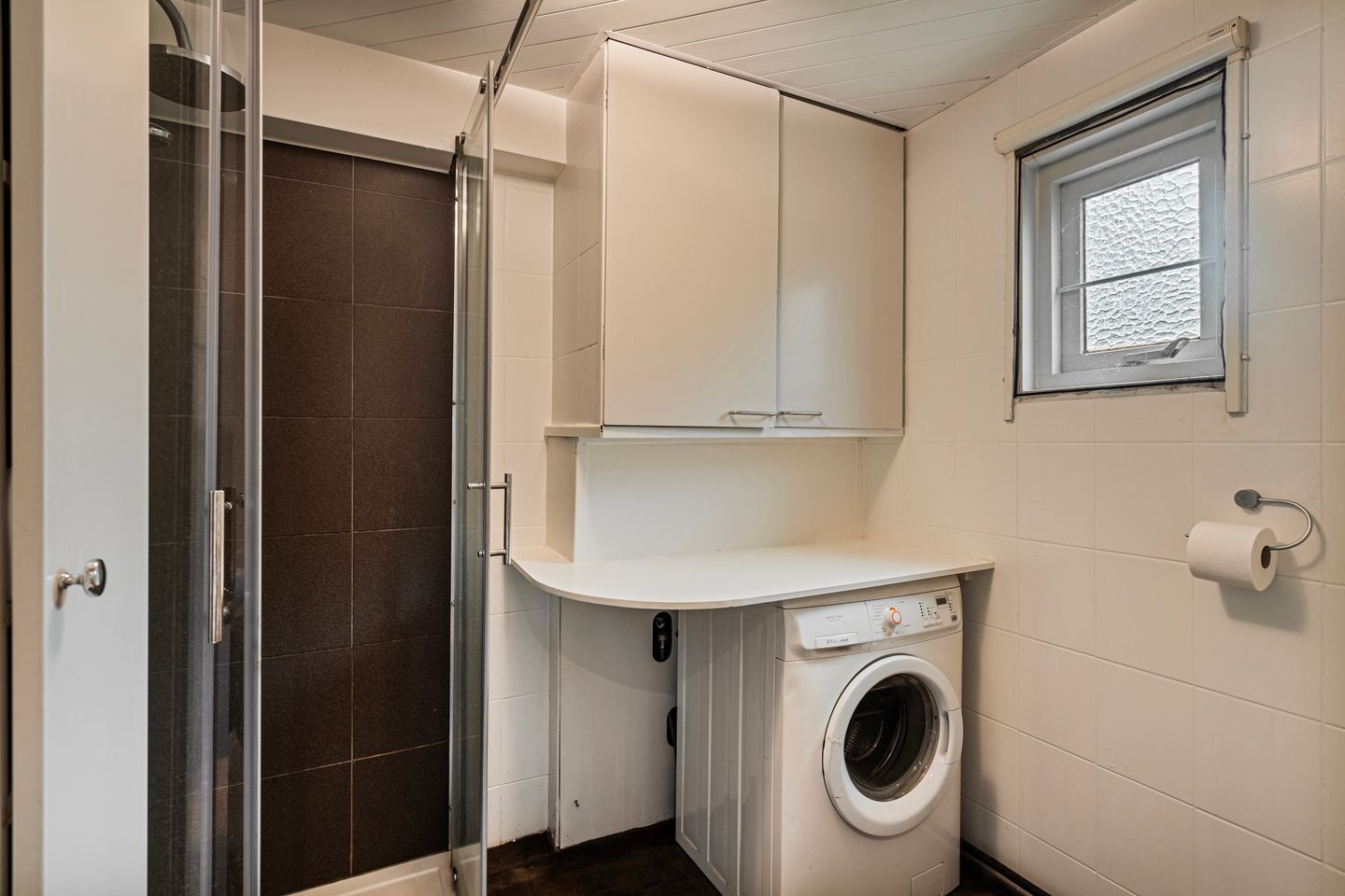 Foto 19 van Zwembadweg 37-90