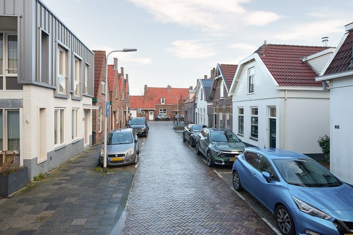 View photo 6 of Toekomststraat 19