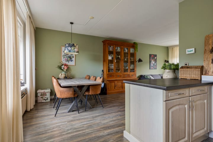 Foto 11 van Voorburcht 12