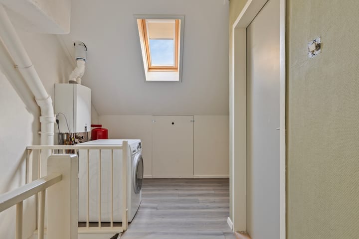 Foto 25 van Voorburcht 12