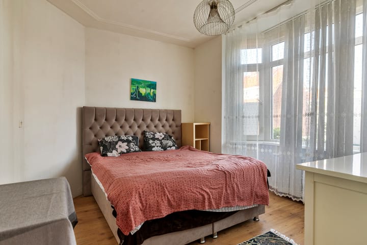 Photo 16 of Antheunisstraat 219