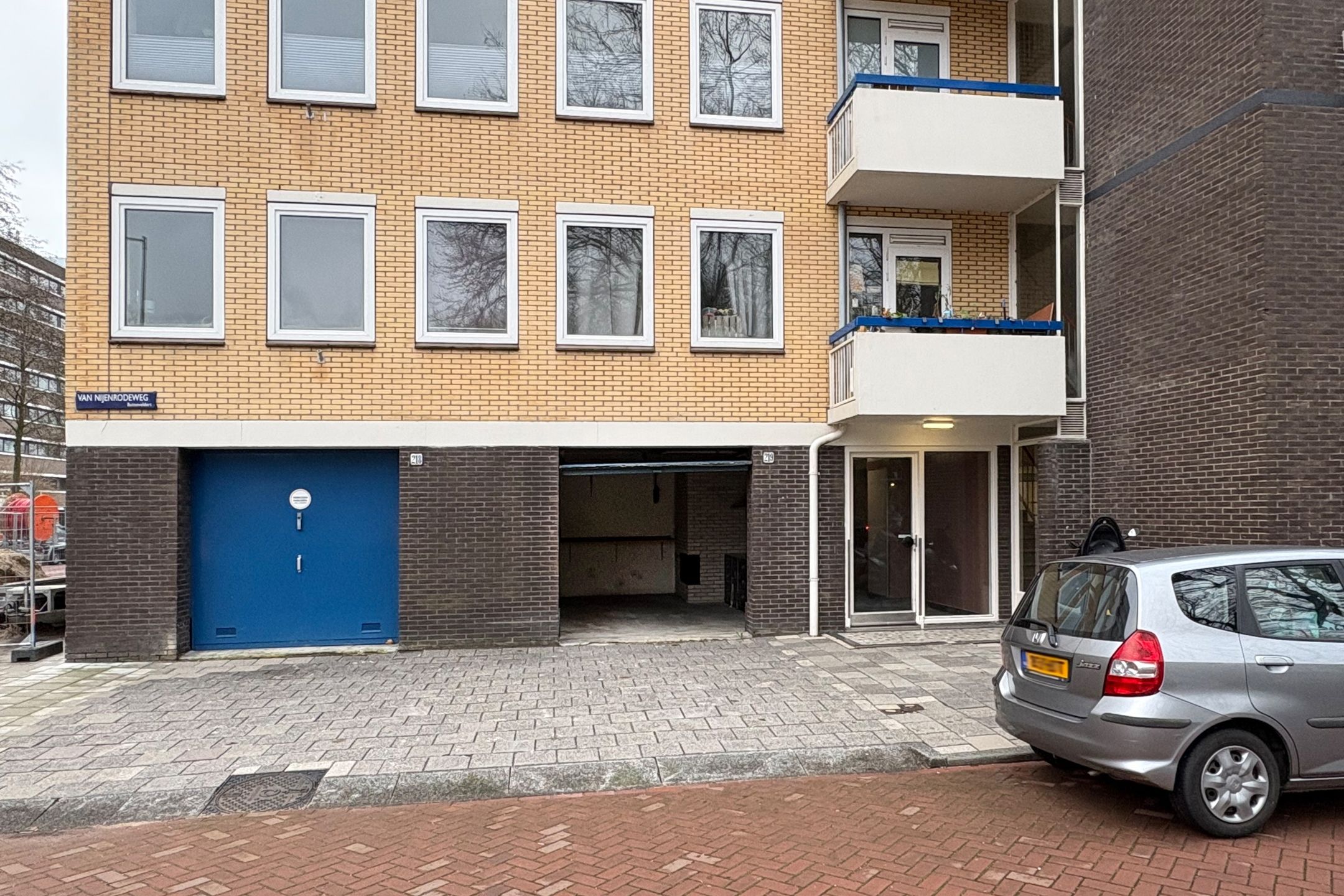 Van Nijenrodeweg 219 