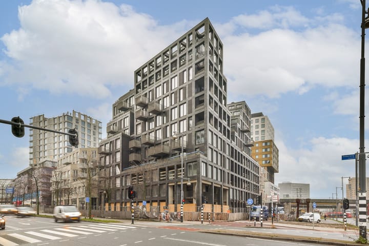 Foto 1 van Lutonhof 405