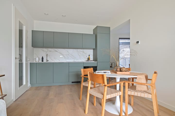 Foto 7 van Lutonhof 405