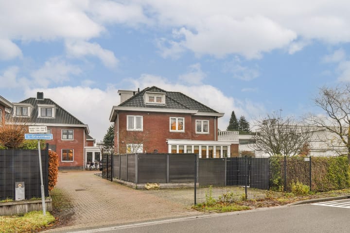 Photo 39 of 's-Gravenweg 566