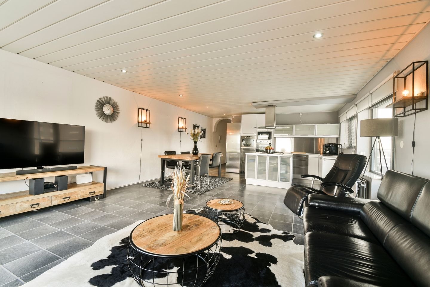 Foto 10 van Strevelsweg 944