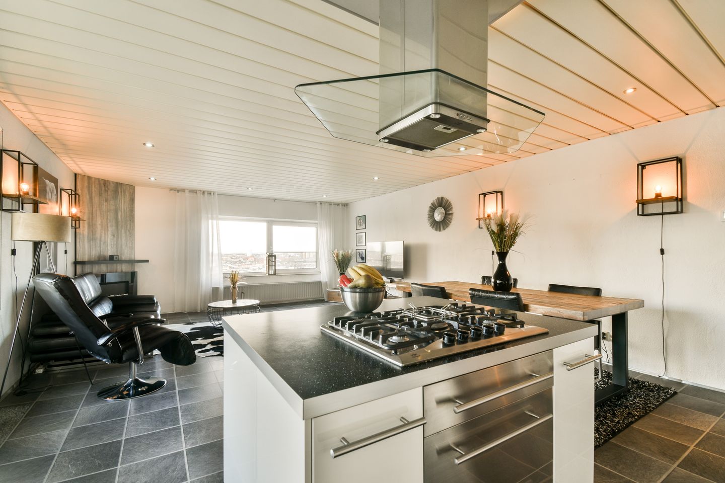 Foto 14 van Strevelsweg 944