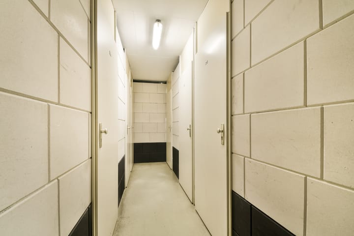 Foto 30 van Strevelsweg 944