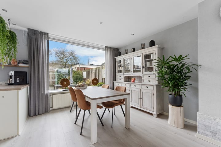 Foto 11 van Bilderdijkstraat 93