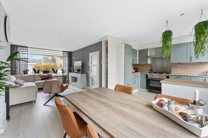 Foto 14 van Bilderdijkstraat 93