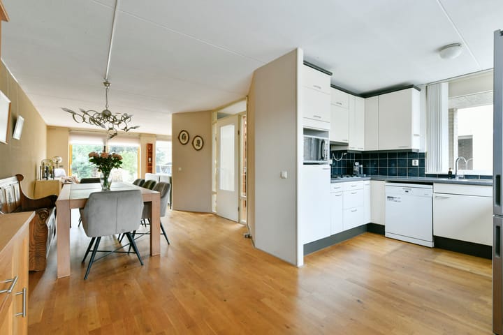 Foto 14 van Adrianus van Waertweg 16