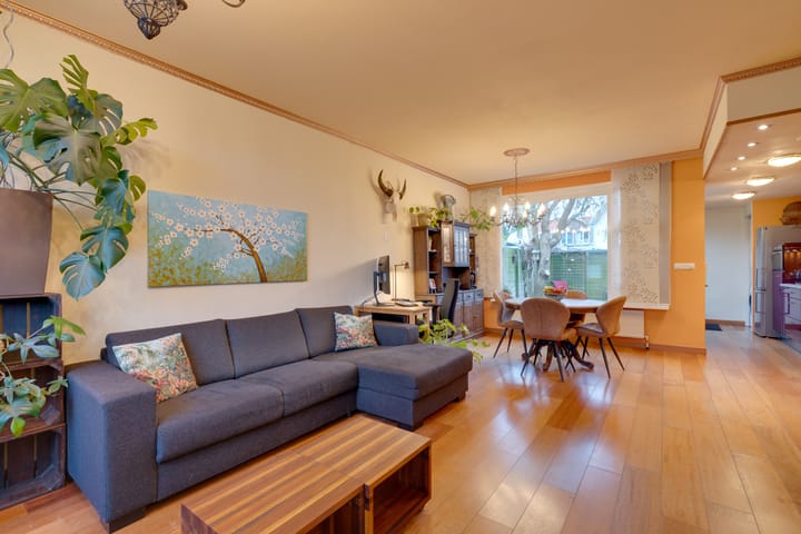 Foto 9 van Basseinstraat 1