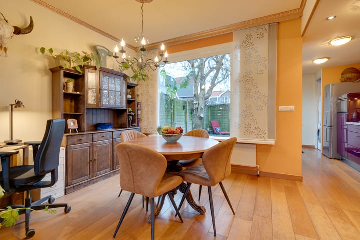 Foto 14 van Basseinstraat 1