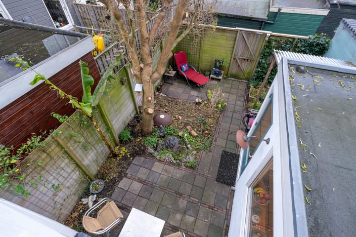 Foto 41 van Basseinstraat 1