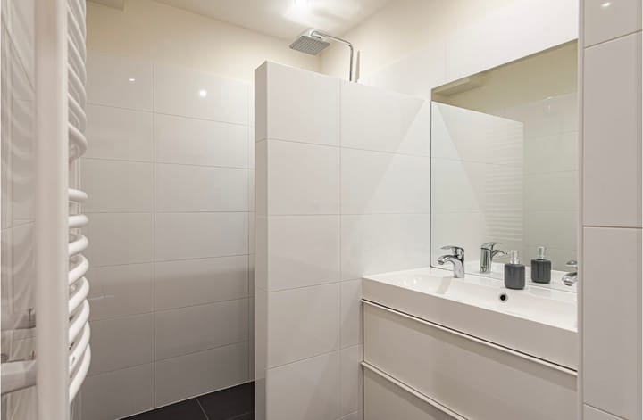 Photo 4 of Nunspeetlaan 63