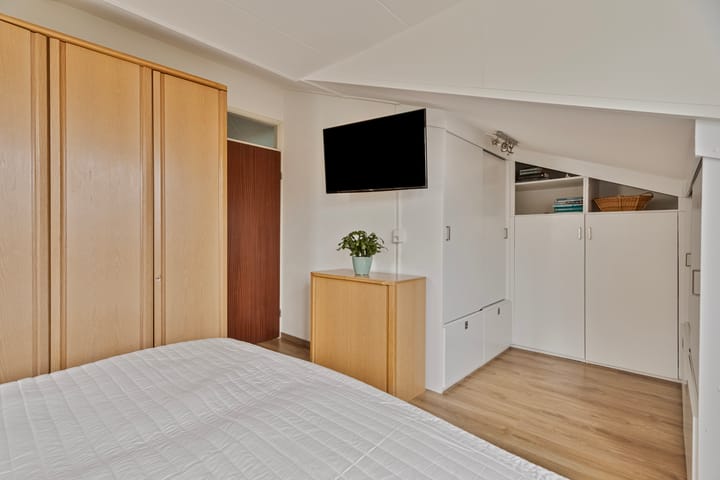 Foto 24 van Meester de Groetlaan 4