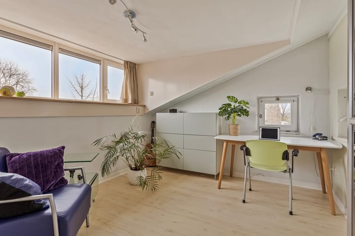 Foto 34 van Meester de Groetlaan 4