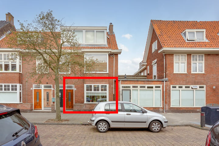 Bekijk foto van Van Zeggelenstraat 57 ZW