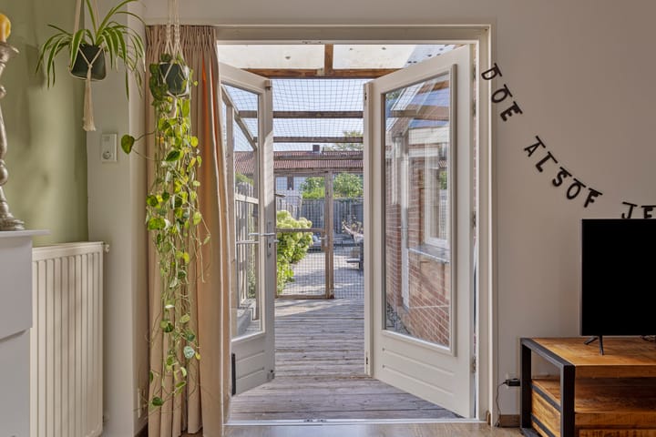 Foto 4 van Parallelweg 149