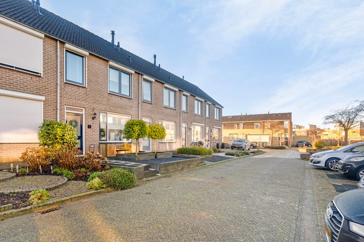 Foto 2 van Klaproosstraat 6